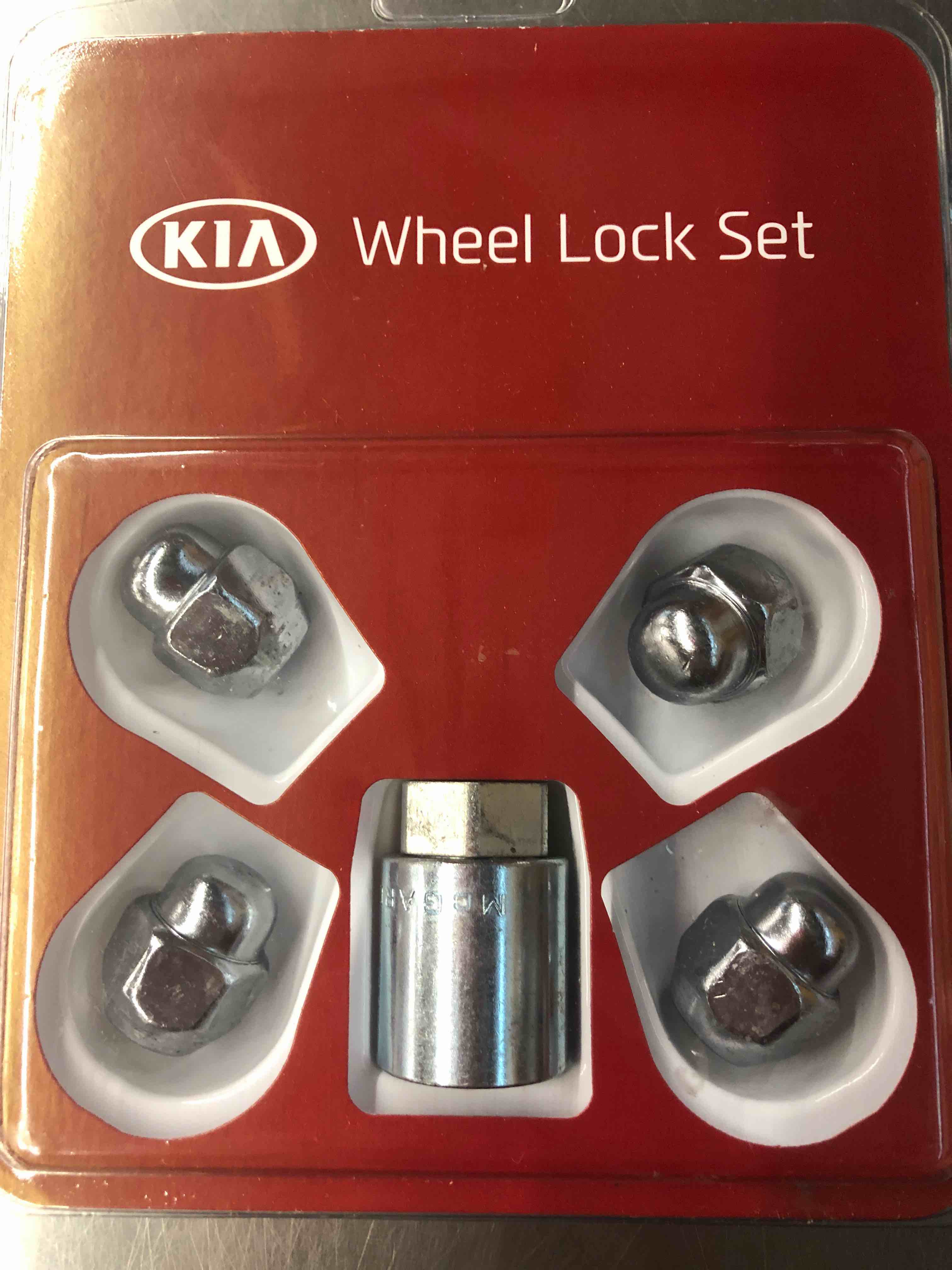 Kia Wheel Lock Set
