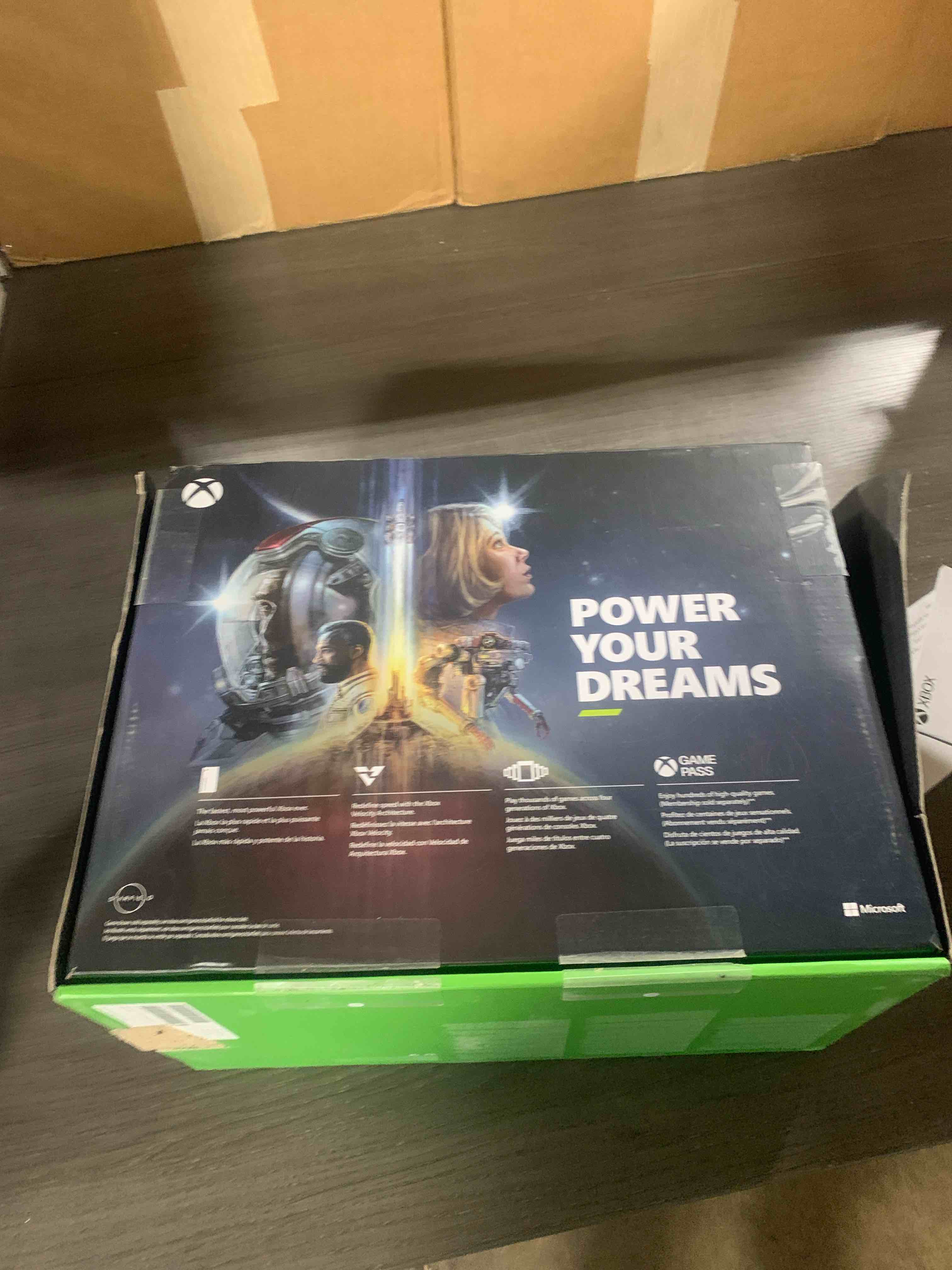 https://s3.amazonaws.com/lotting-images-prod/xboxgag1tb_1748441314747.jpeg