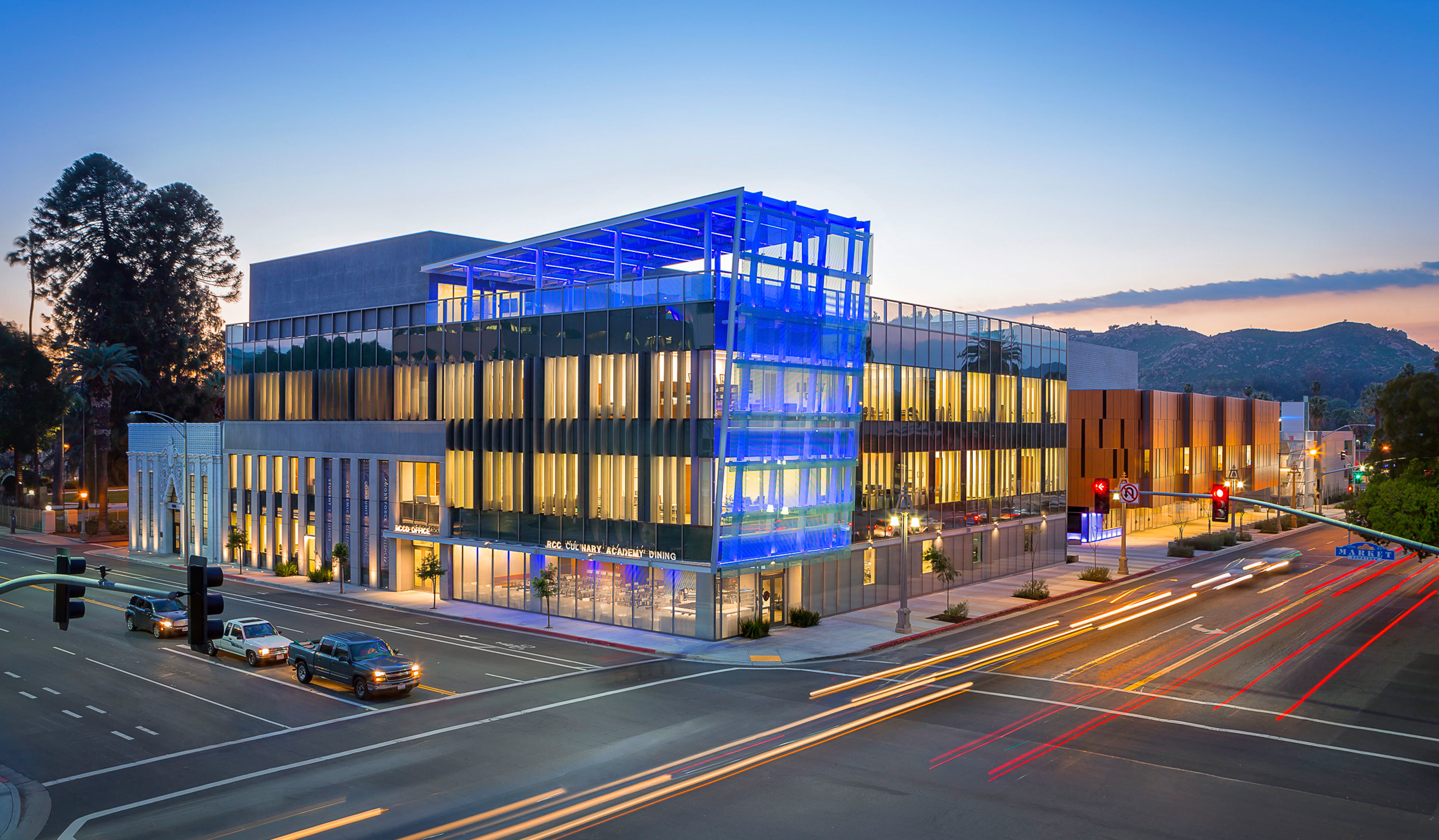 Riverside Community College Logo Certificate In Automotive Hybrid And