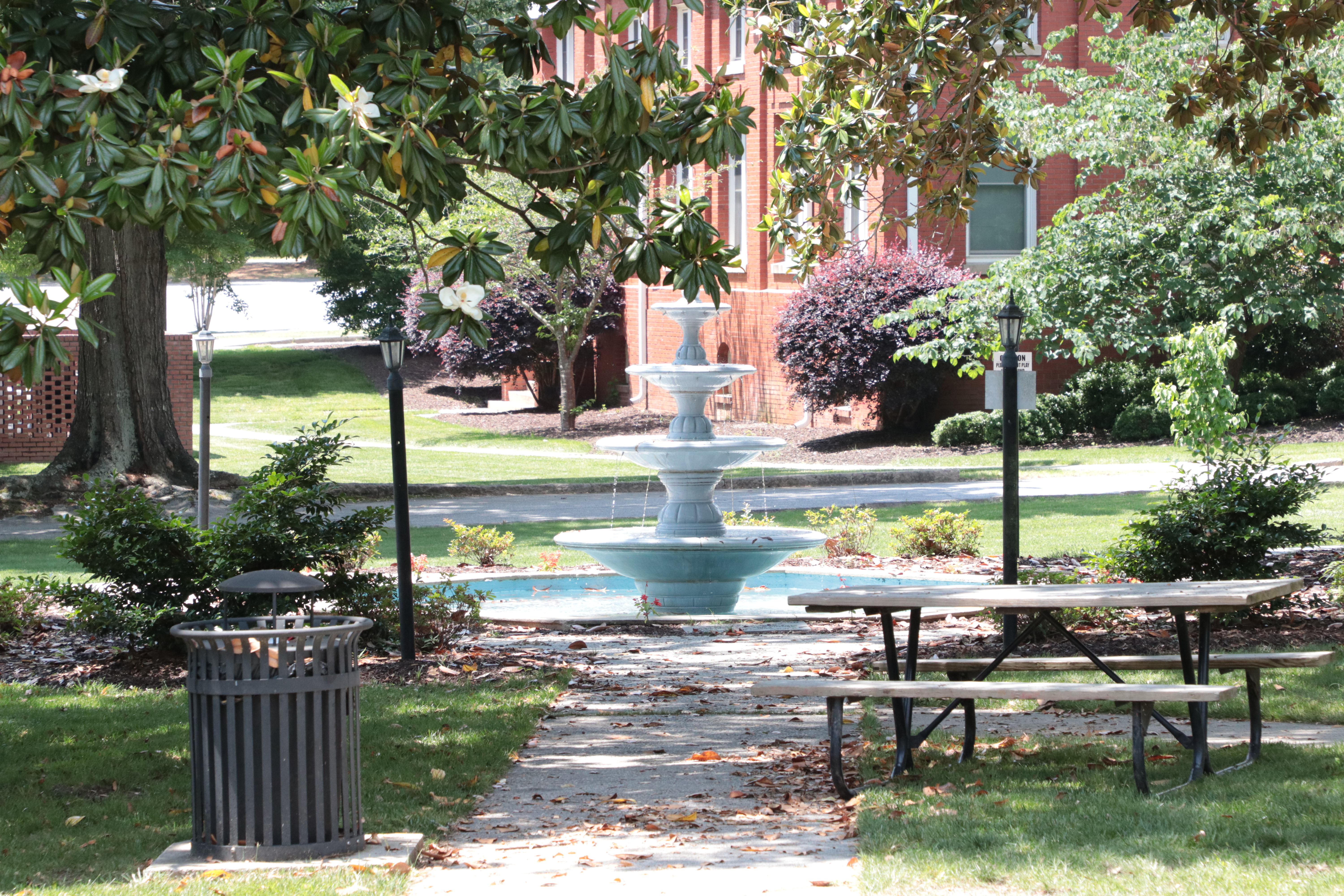 Fountain on the Circle
