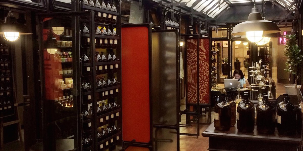 8 Stunning Emporiums for All Your Beauty Needs