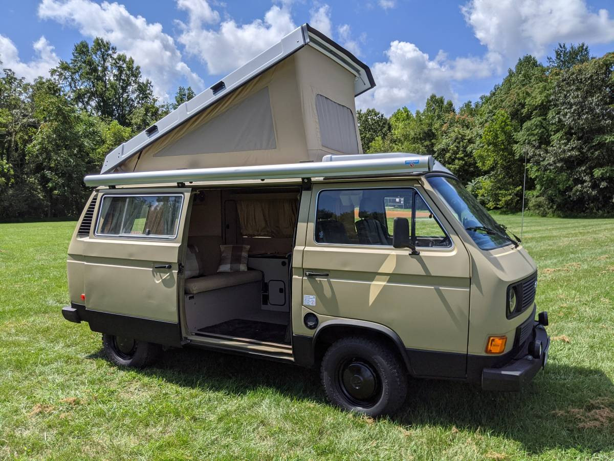 Venlo Used Cars Store 1982 Volkswagen Vanagon/Campmobile Campmobile