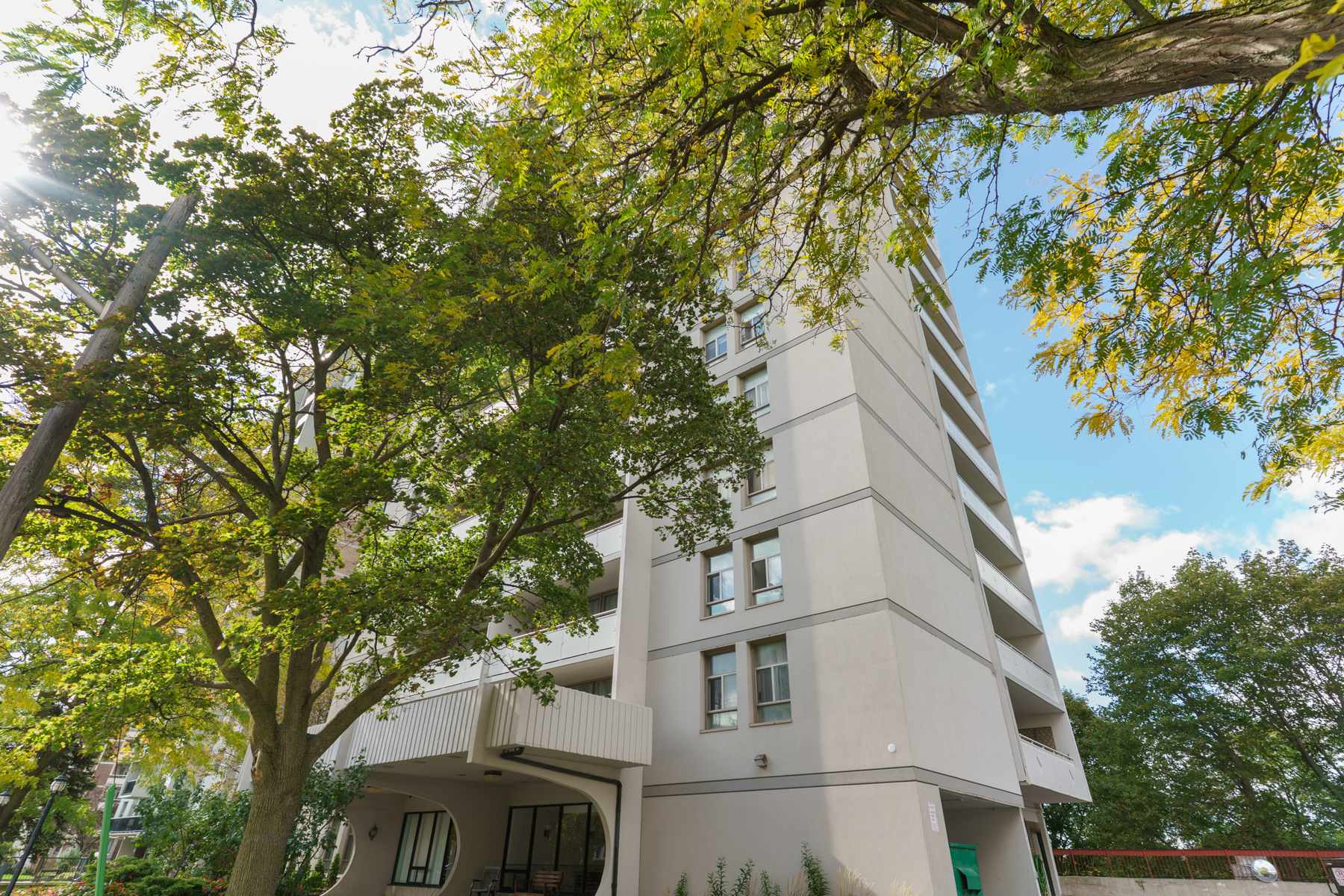 1010 Broadview Ave, Toronto, ON M4K 2R8 — photo 2