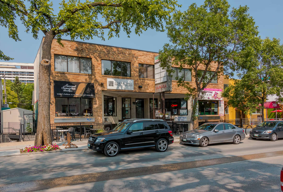 725 Corydon Avenue A.S.H. Management Group Inc.