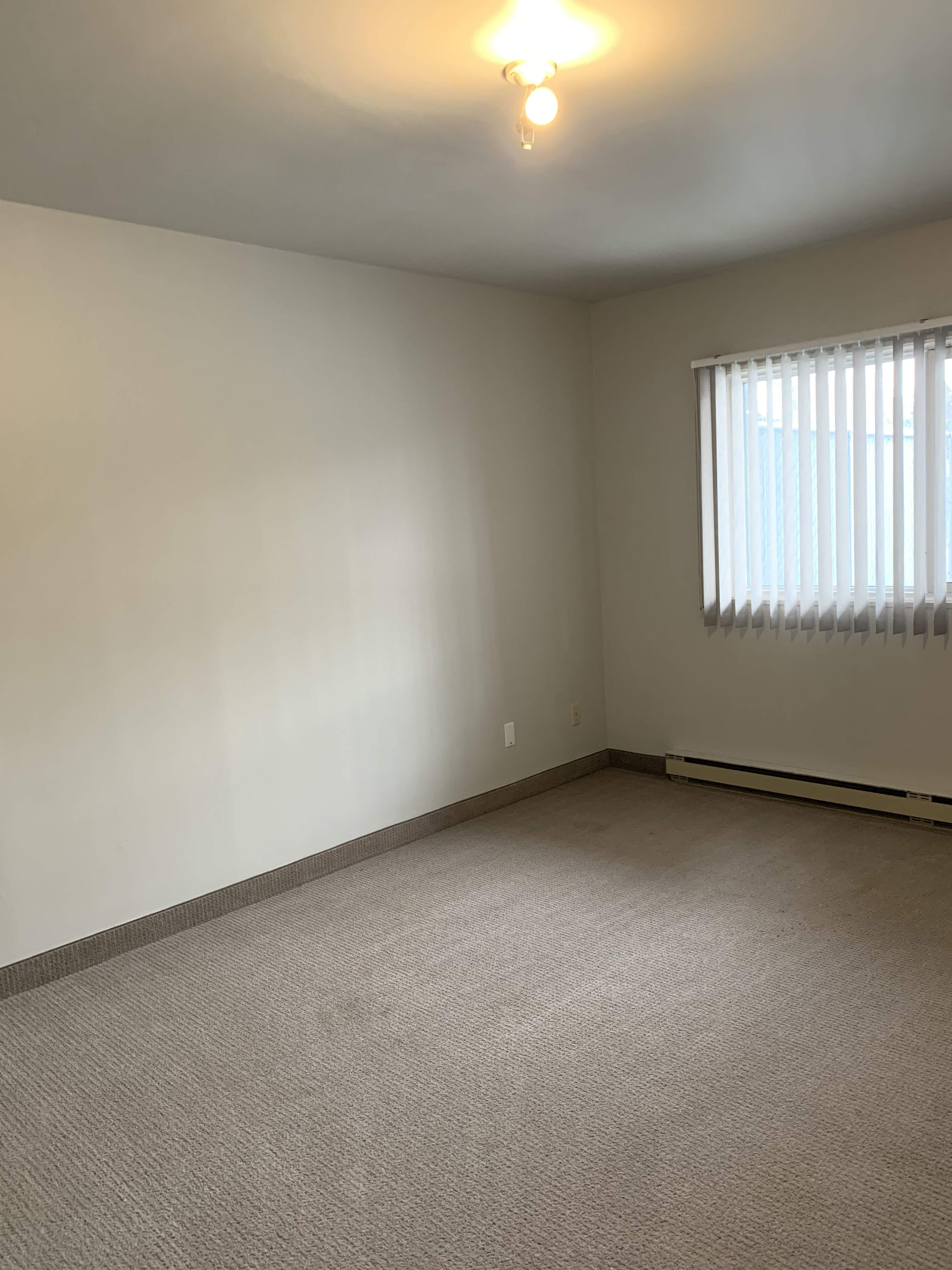 Boreham Park Apartments A.S.H. Management Group Inc.