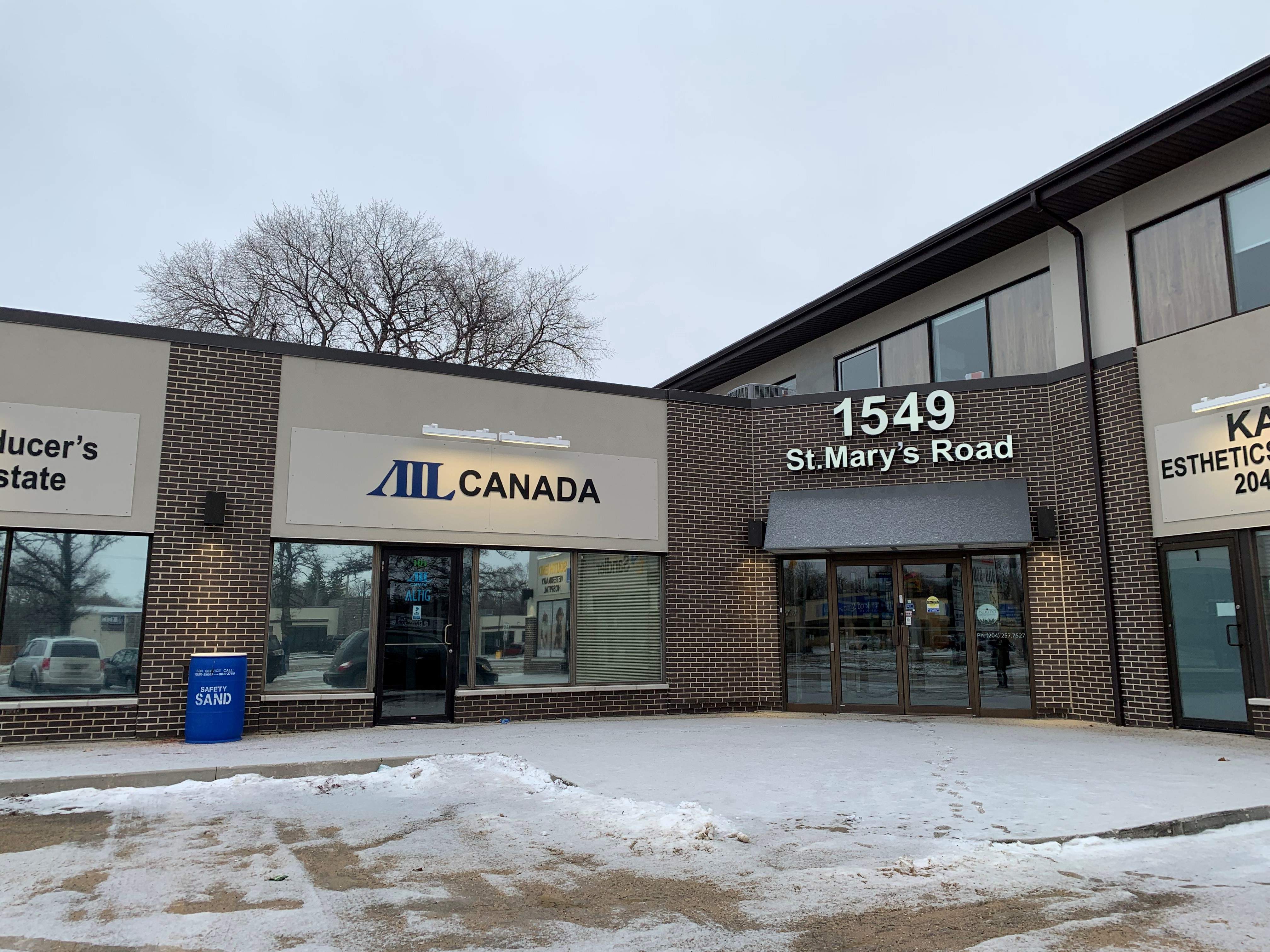 1549 St. Mary's Road A.S.H. Management Group Inc.