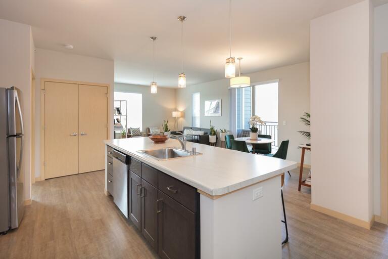 Turnberry Apartments