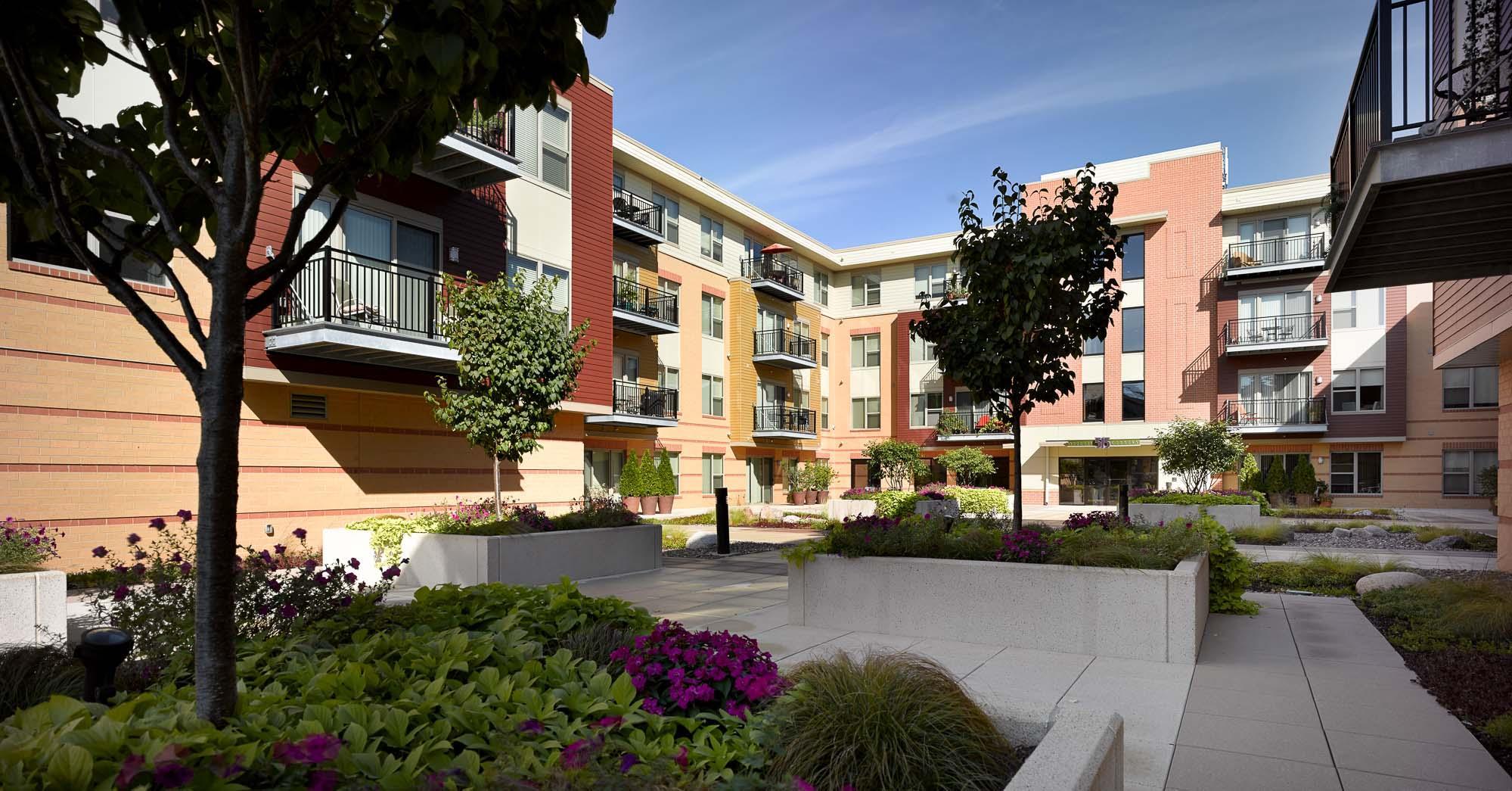 Sequoya Commons Apartments
