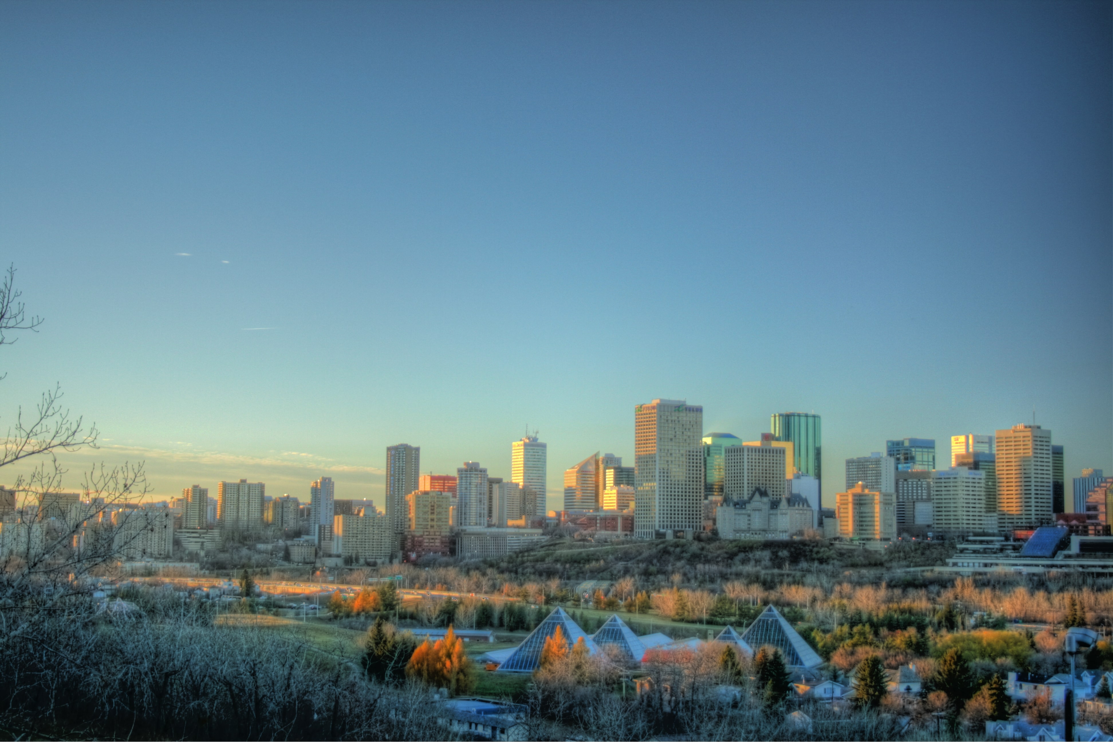 Skyline photo of Edmonton, AB