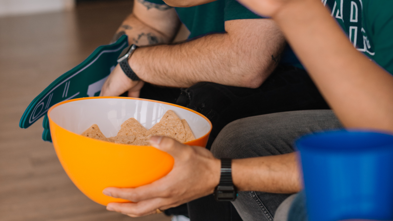Hosting a Party in a Small Space: Super Bowl Edition 