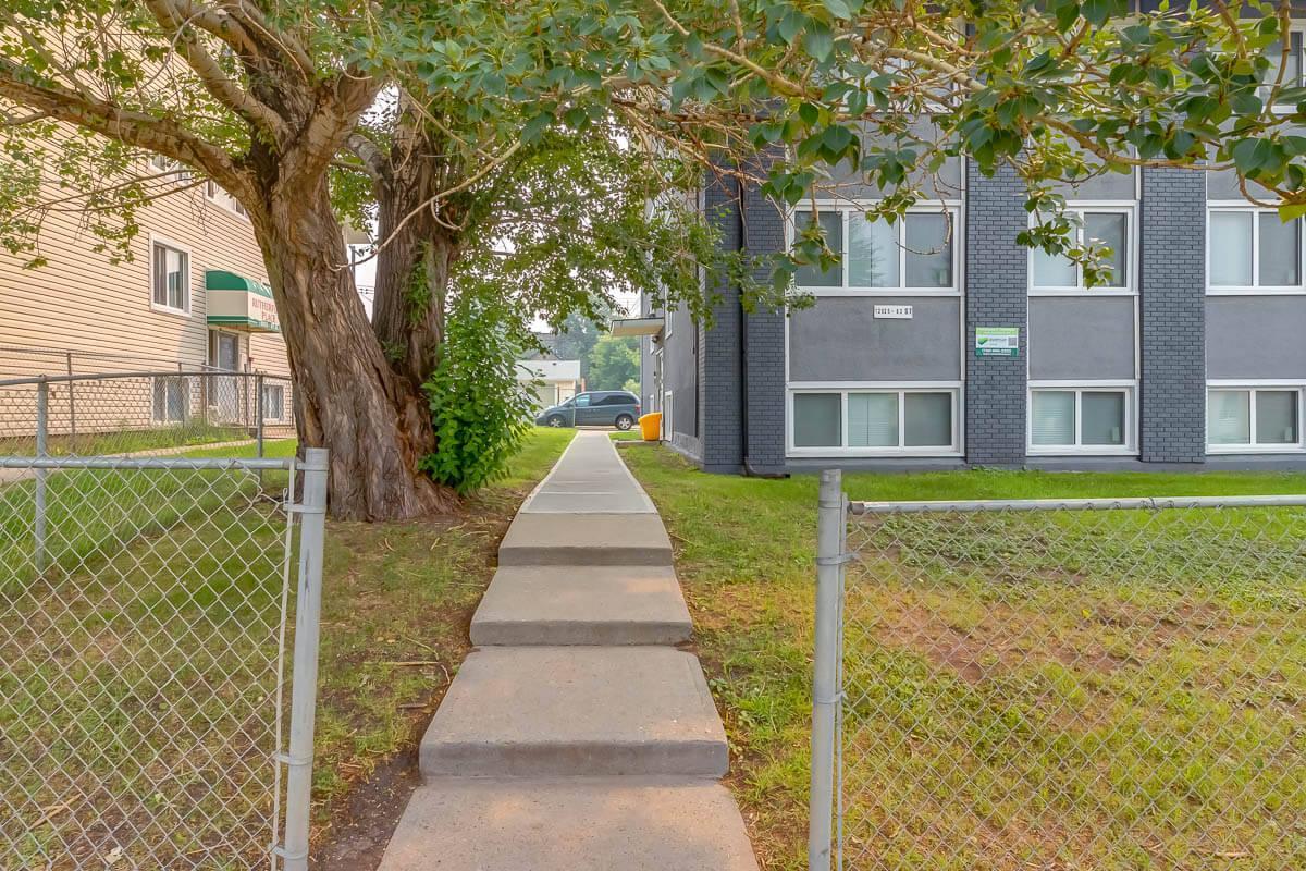 Immediate Rent Cavendish Apartments