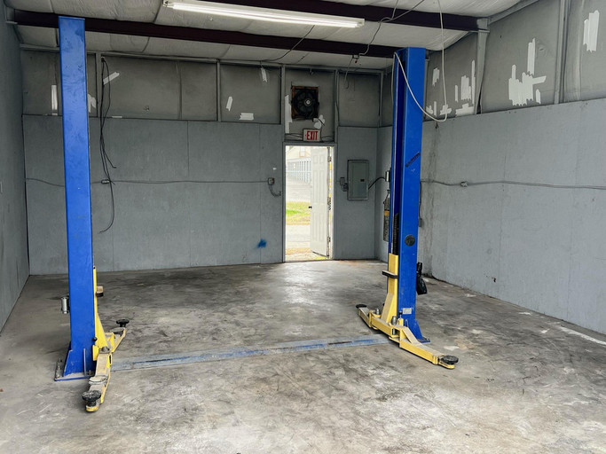 Mini Mall Commercial - Longs, SC