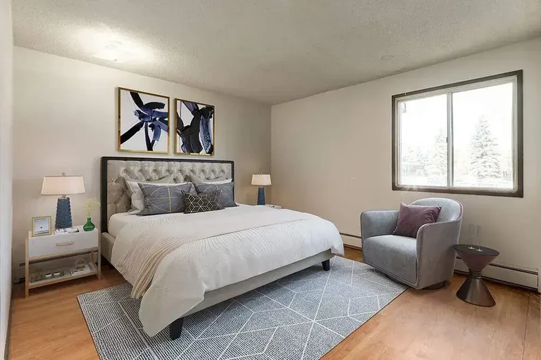 Good size bedrooms at Central Apartments in Brooks.