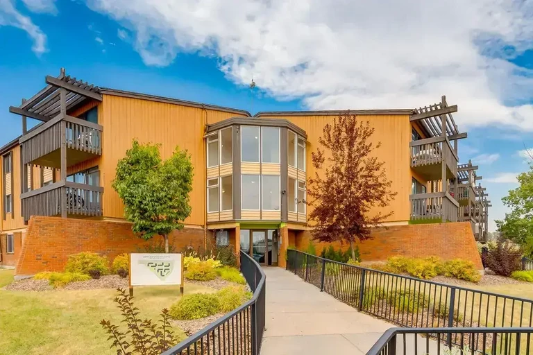 Applewood Village apartments for rent in Calgary.