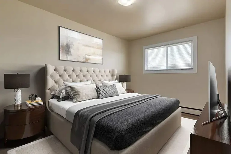 Good size bedrooms at Chelsey Manor in Edmonton.