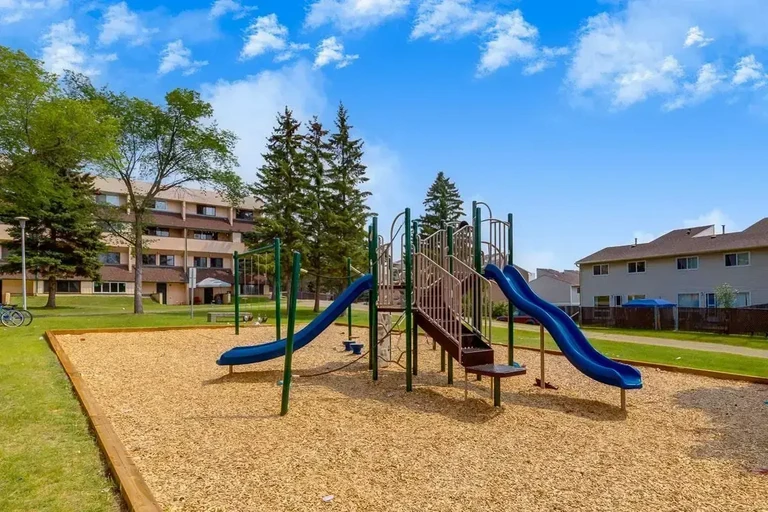 South Ridge Townhomes