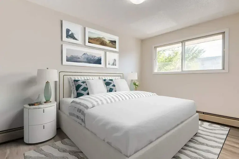 Comfortable bedrooms at Casa Linda in Medicine Hat.