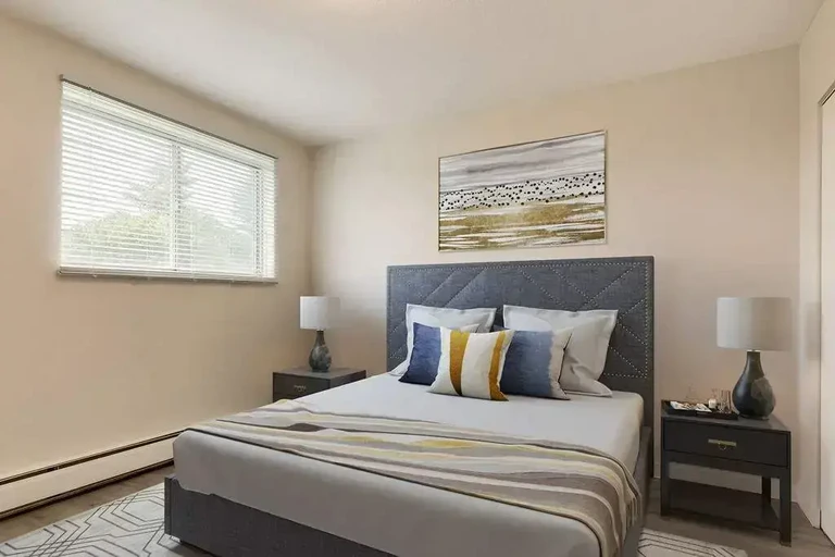 Valleyview Apartments