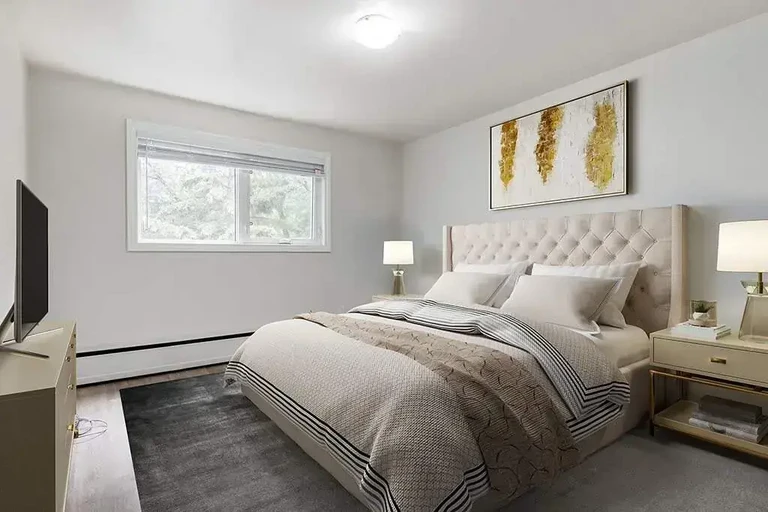 Crestwood Apartments