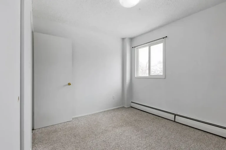 Sunalta Place