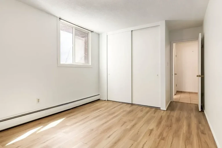 Sunalta Place