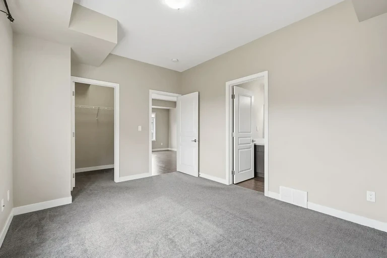 Liberty Park Townhomes & Carriage Homes