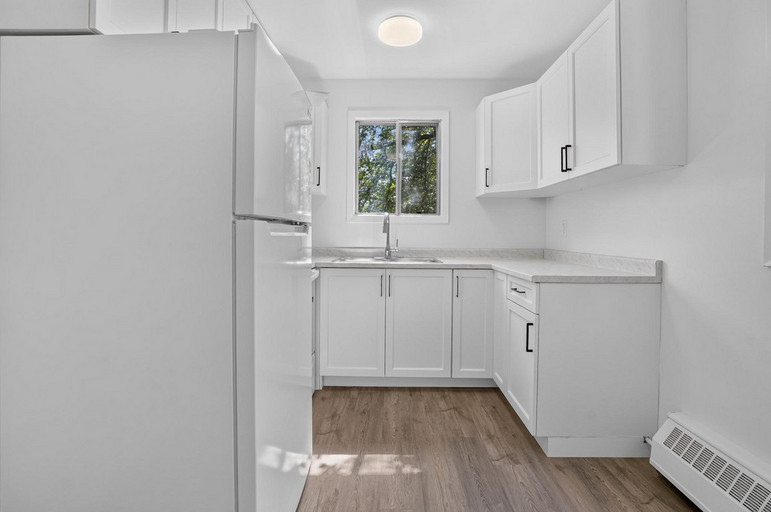 Allen Apartments
