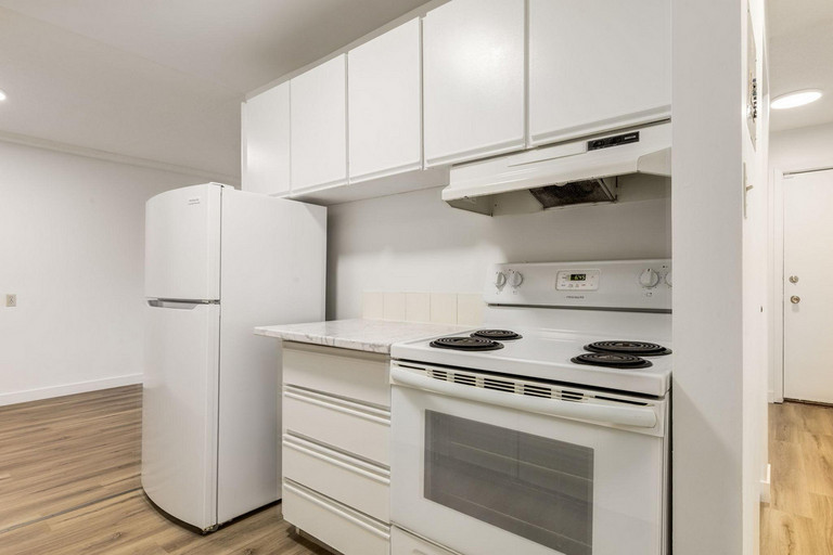 South Ridge Apartments