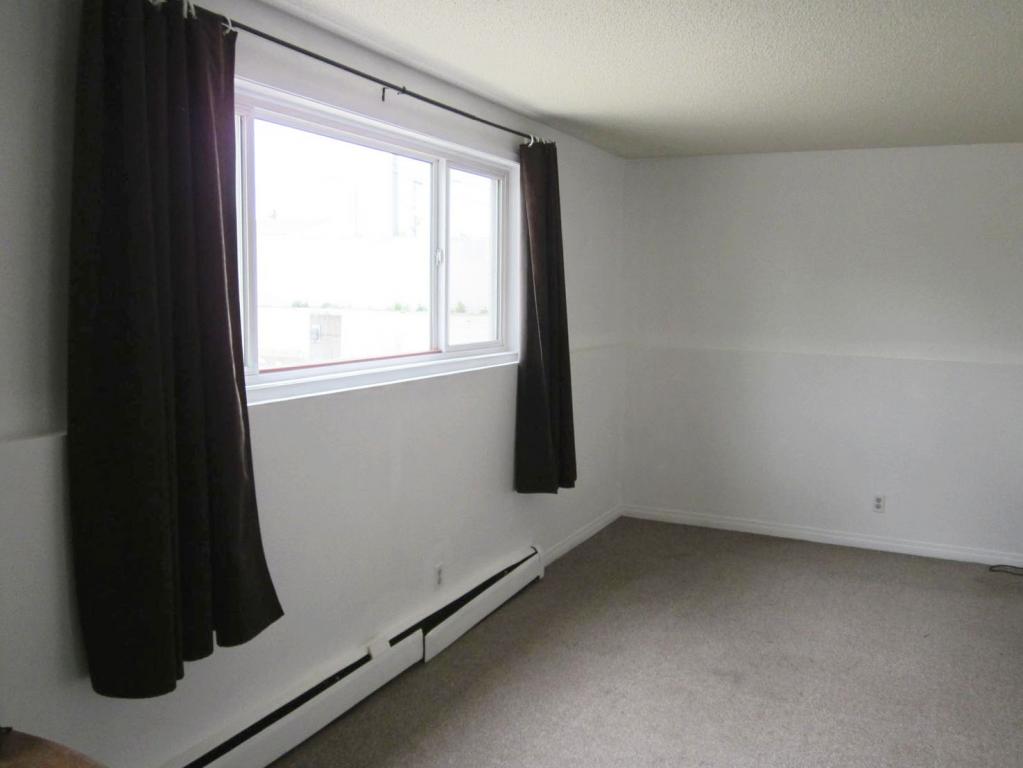 Michael Manor Edmonton Apartment Rent Avenue Living Communities