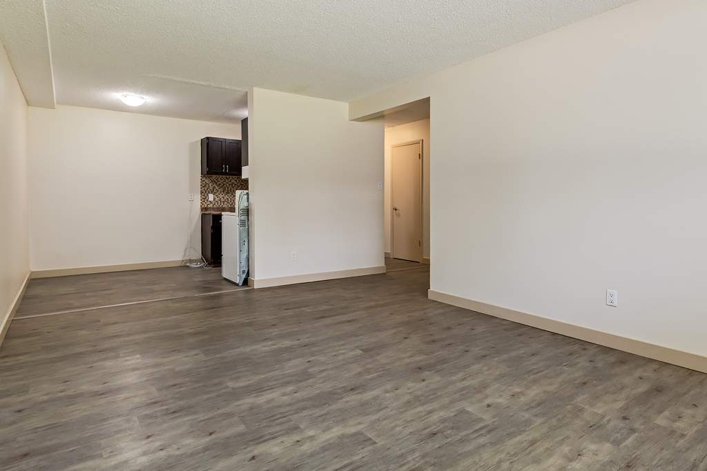 Sherwood Park Apartment Photos and Files Gallery RentBoard.ca Ad ID AVL.504419