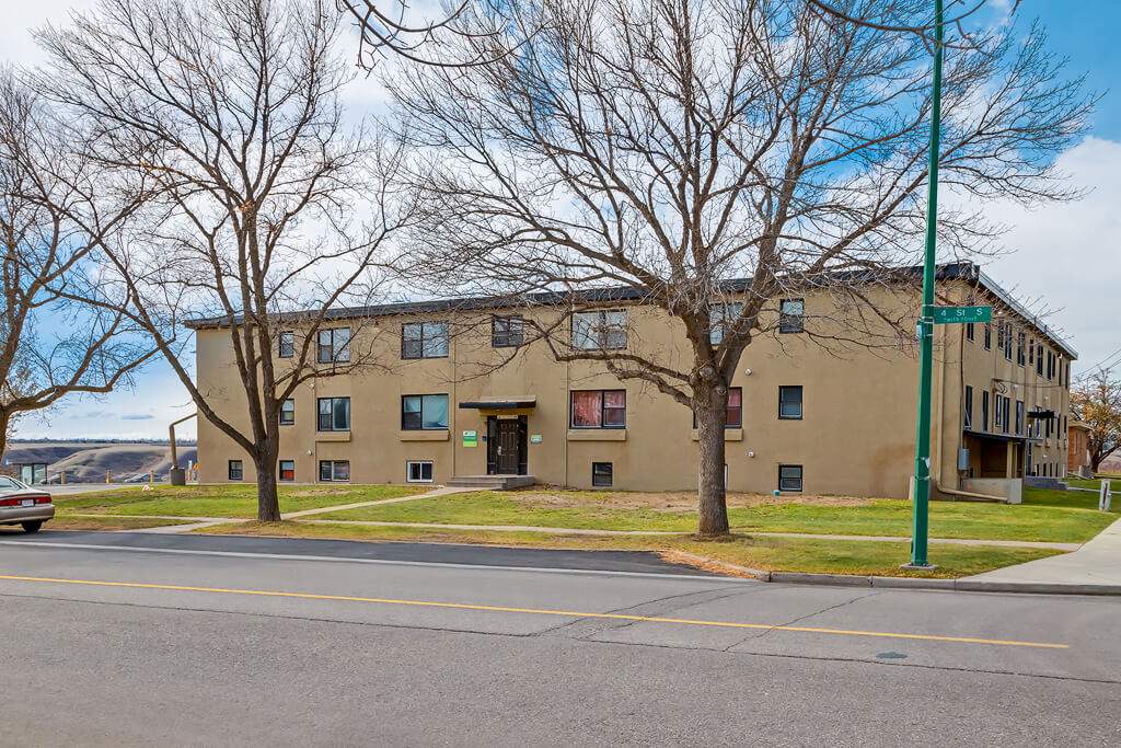 Lethbridge Apartment picture file 3 of 8 RentBoard.ca Ad ID AVL.499970