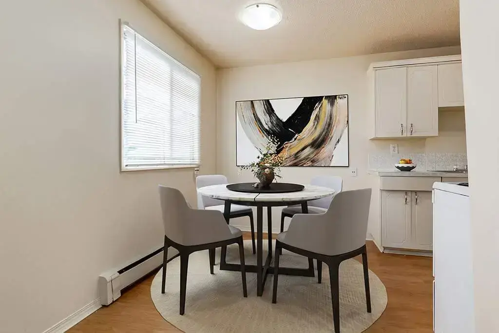 Cousy dining area at Allen Manor in Edmonton.