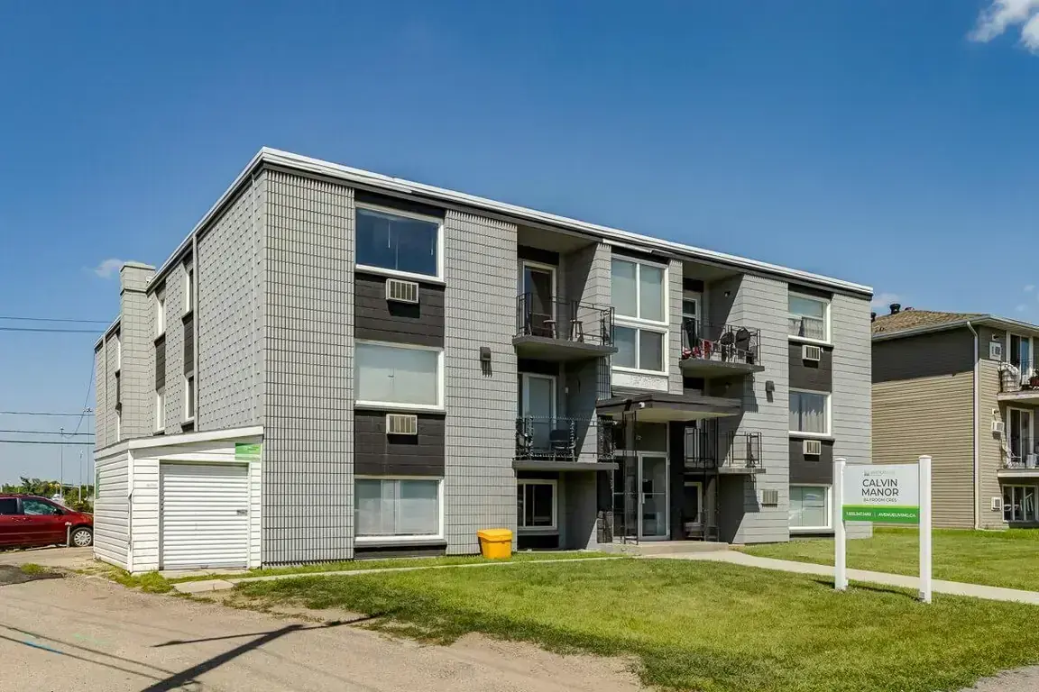 Calvin Manor apartments for rent in Regina.