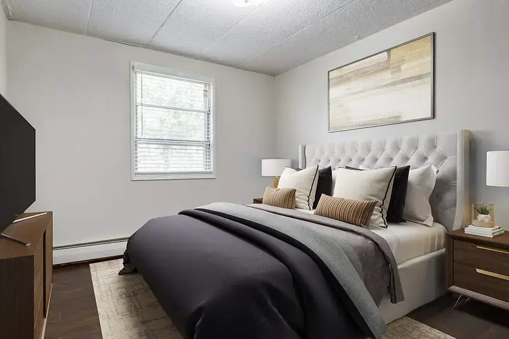 Comfortable bedrooms at Casablanca Apartments in Regina.