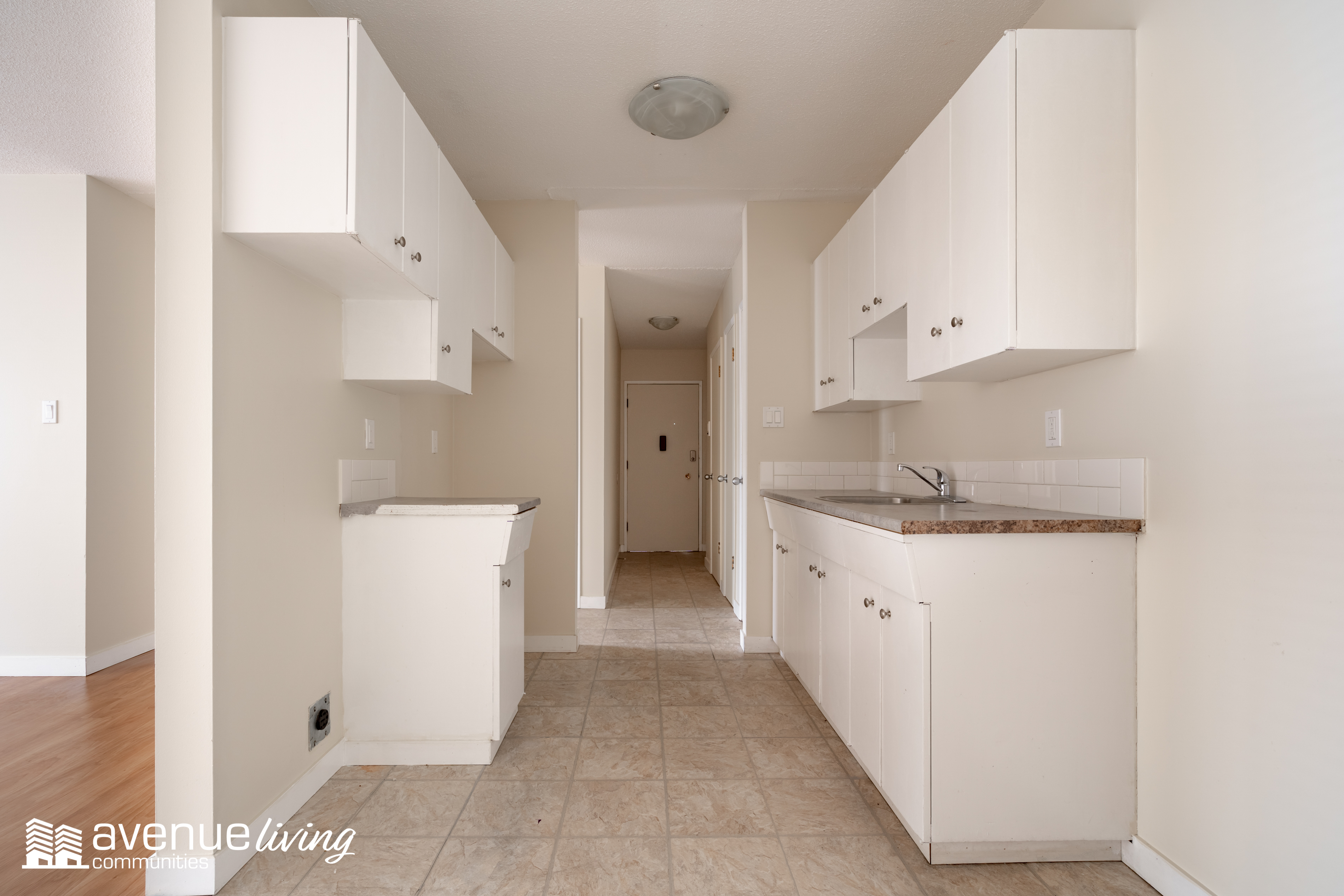 Luxor Manor Apartments for Rent in Edmonton Avenue Living Communities