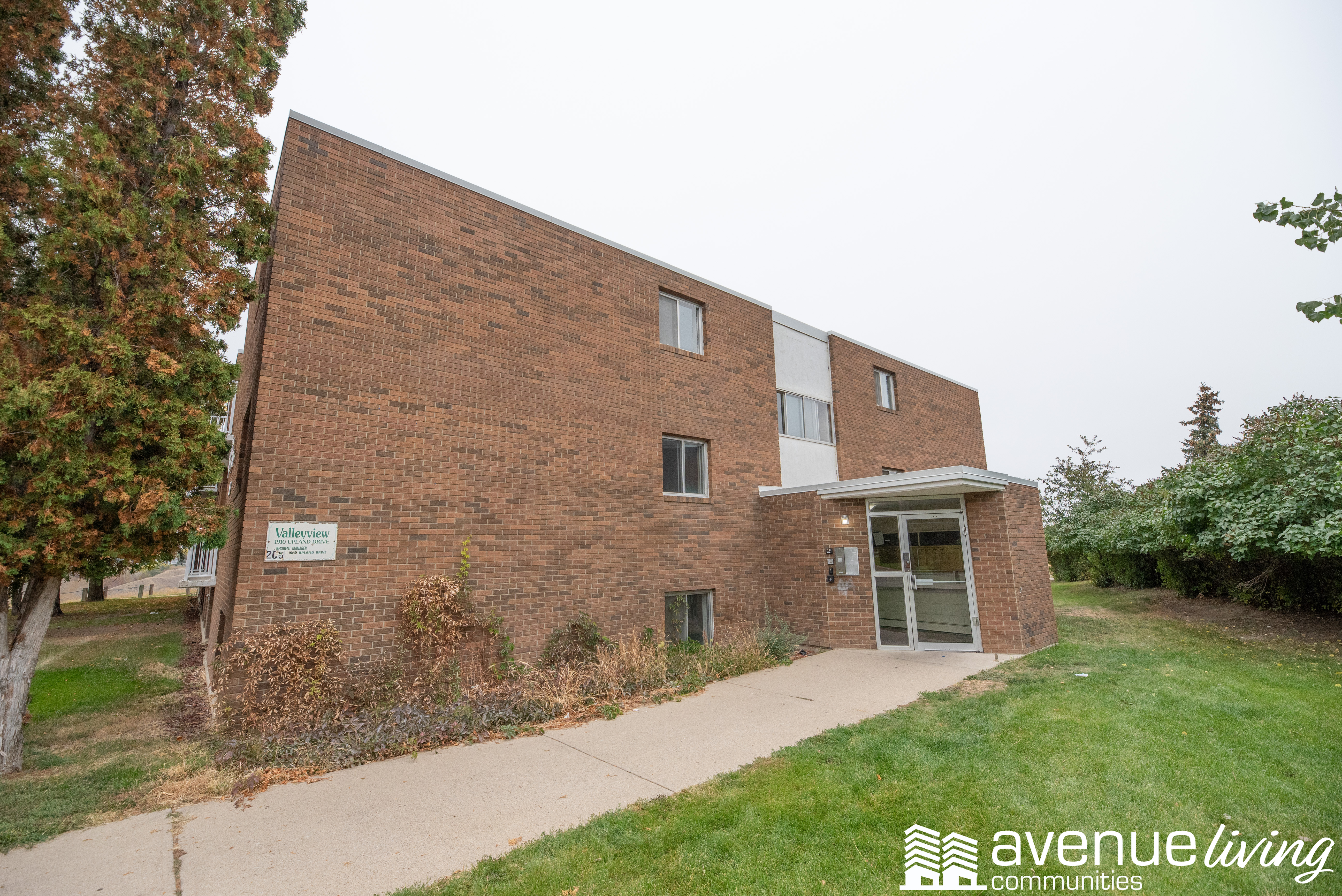 Valleyview Apartments Avenue Living Communities