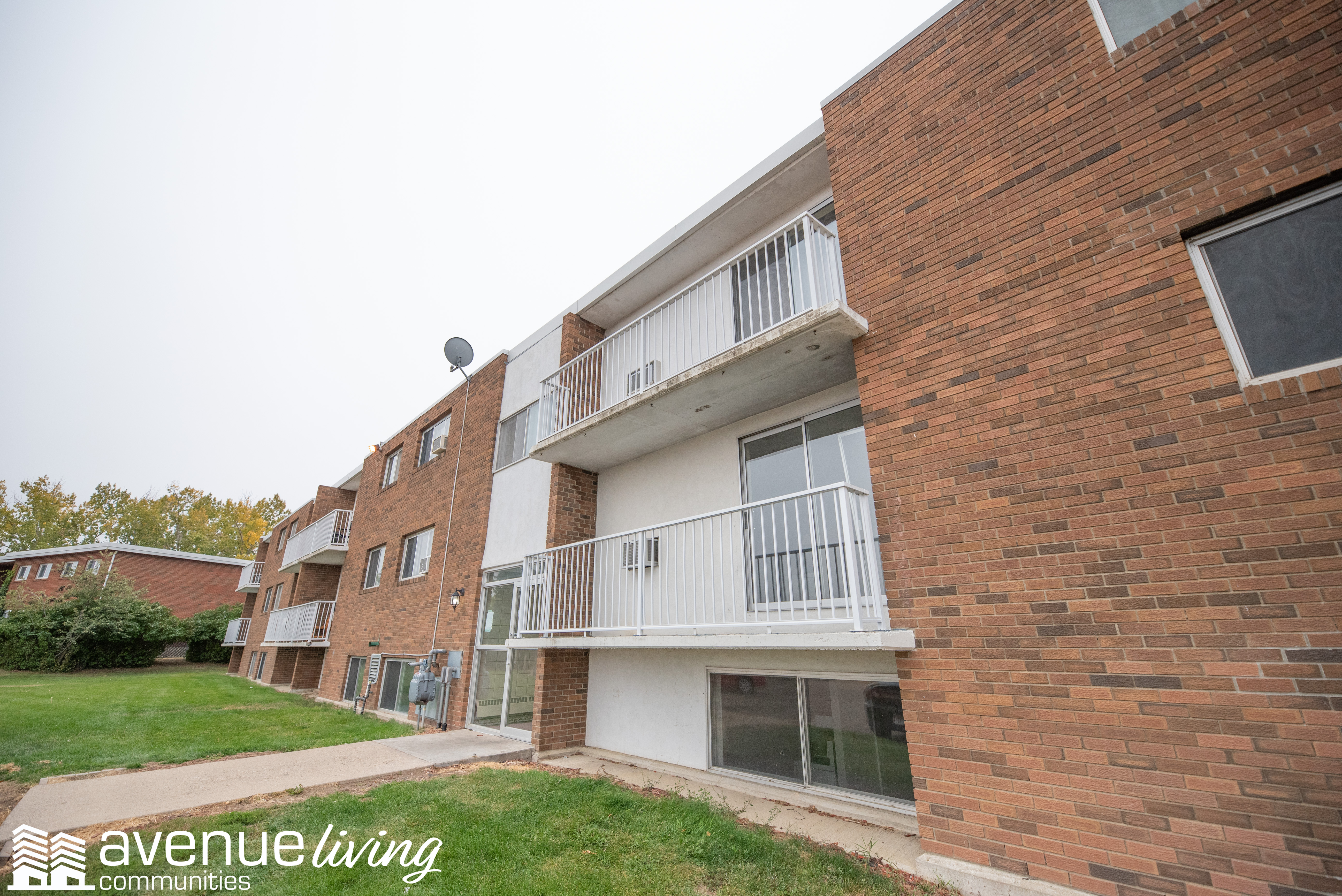 Valleyview Apartments Avenue Living Communities