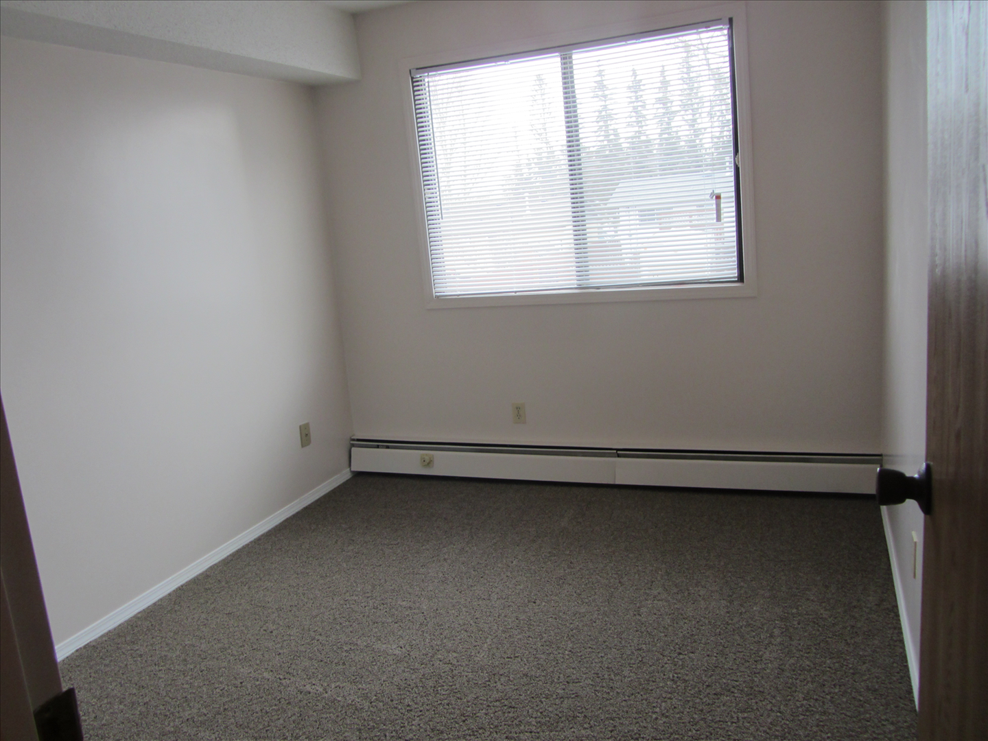 Eastgate Manor Avenue Living Communities