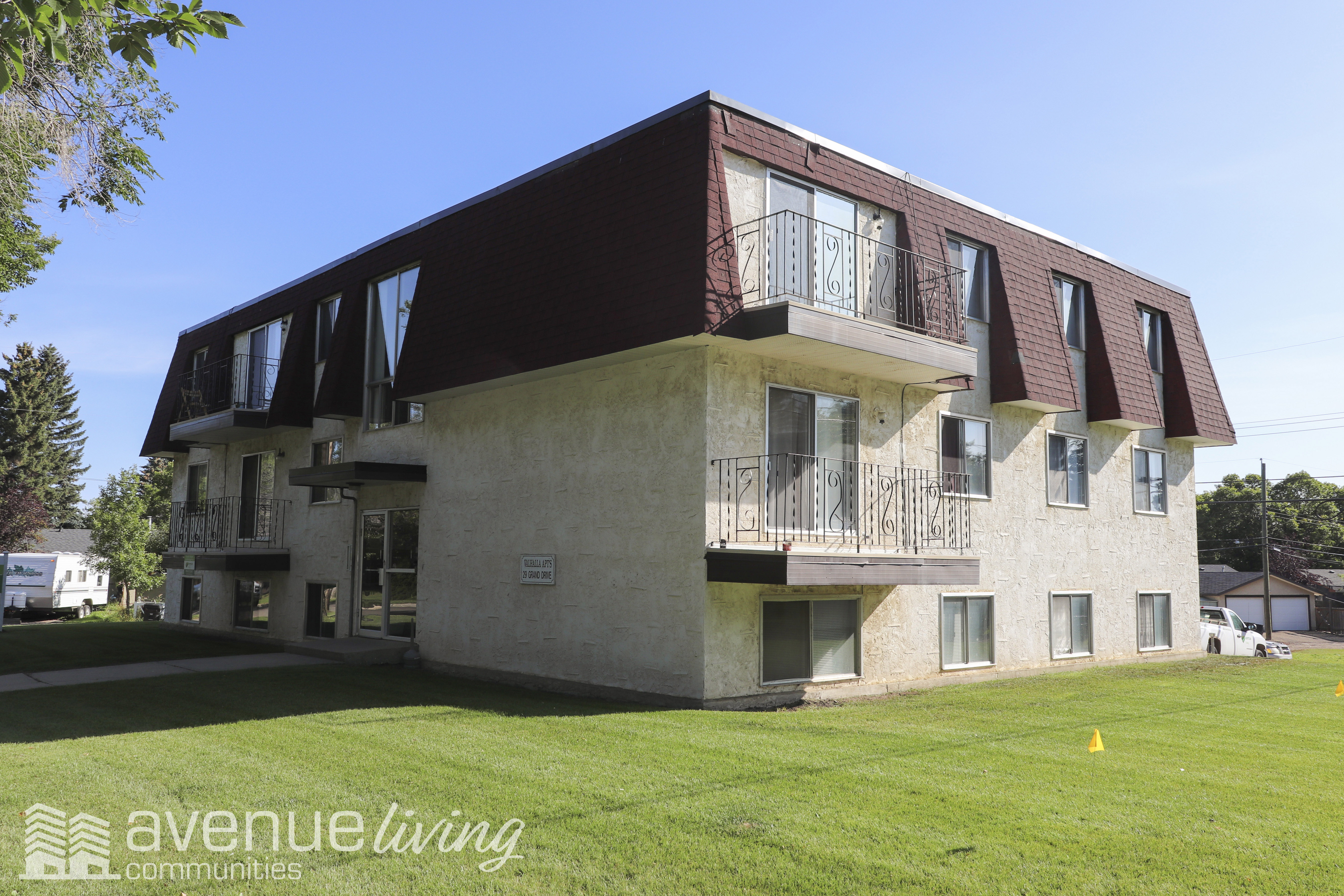 Valhalla Apartments Avenue Living Communities