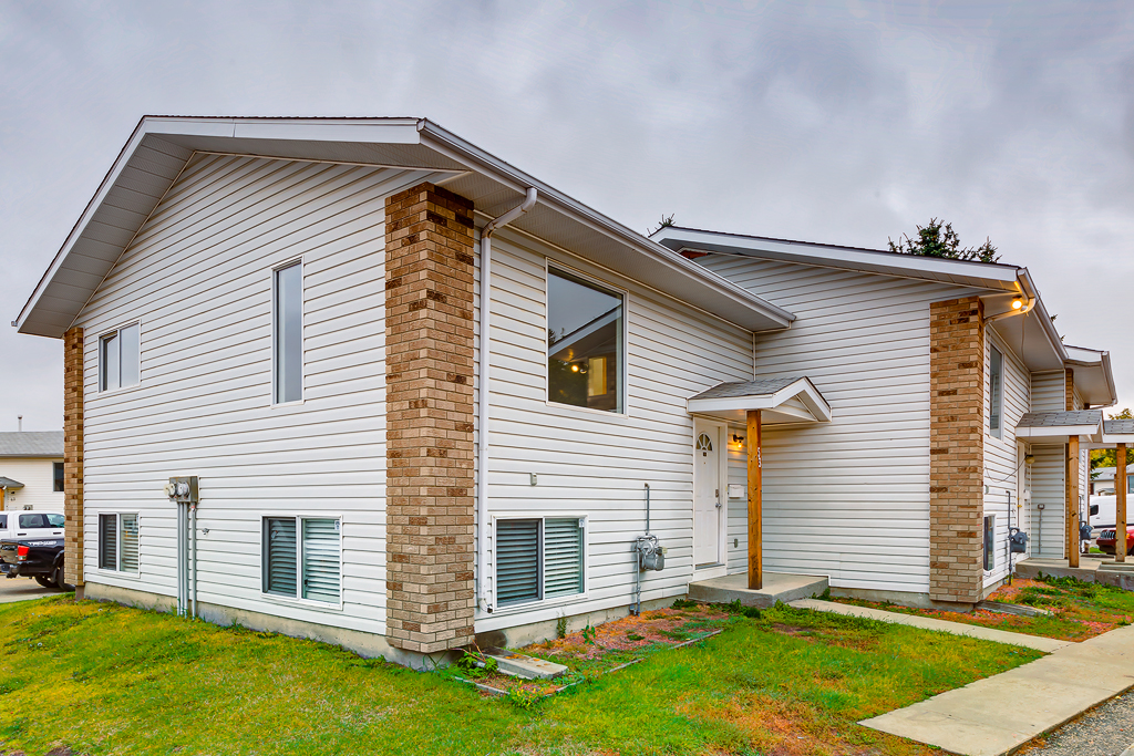 Revy Townhomes Red Deer Apartments for Rent Avenue Living Communities