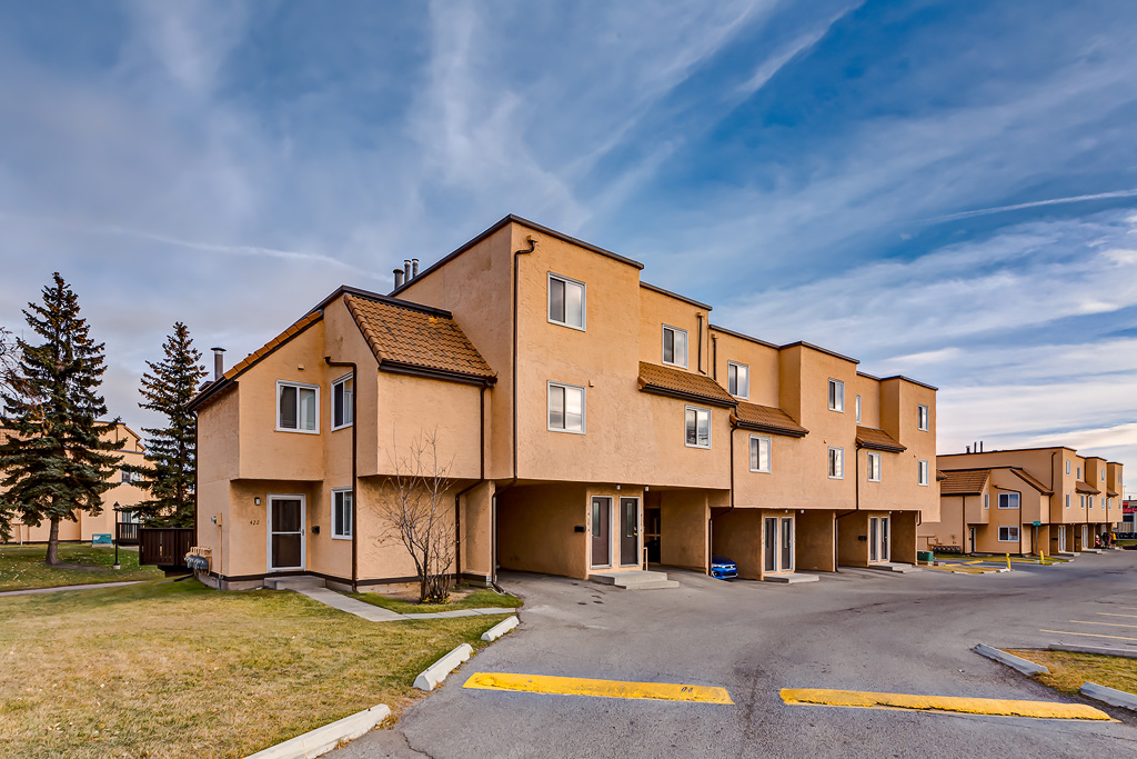 Sunridge Village Avenue Living Communities