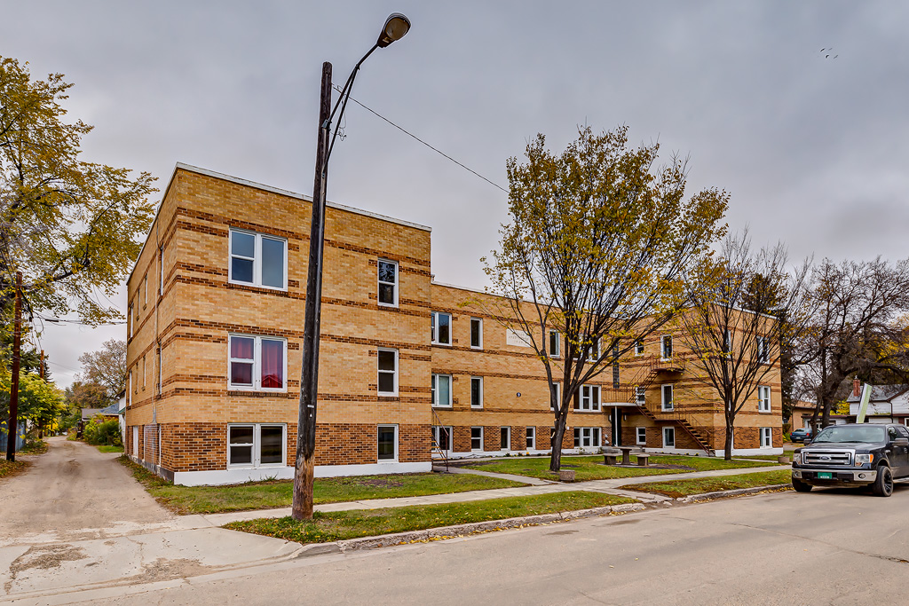 Gibson Apartments Avenue Living Communities