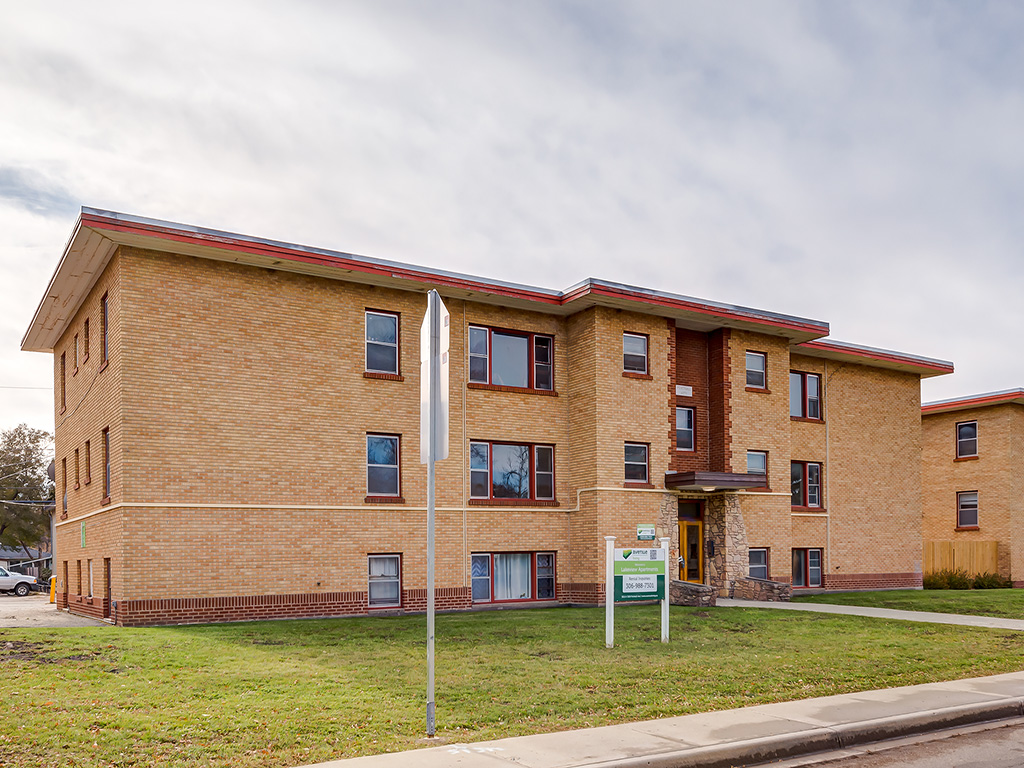 Lakeview Apartments | Avenue Living Communities