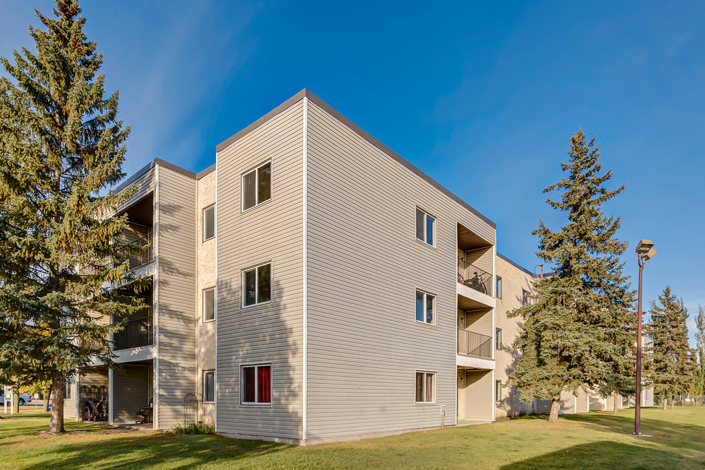 Westwind Apartments Wetaskiwin Apartment Rent Avenue Living Communities