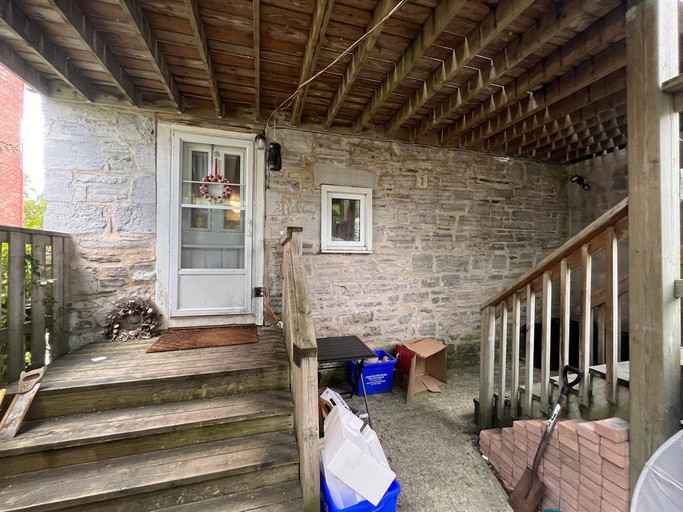 18 Bay Street Featured Properties