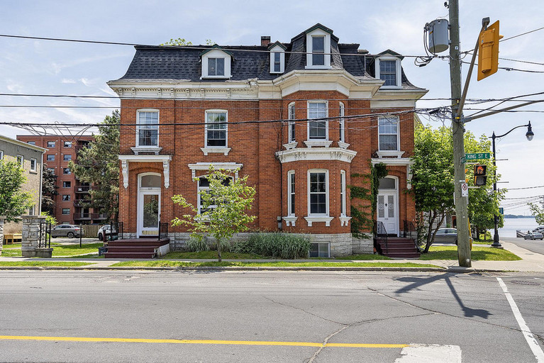 125 King Street East Featured Properties