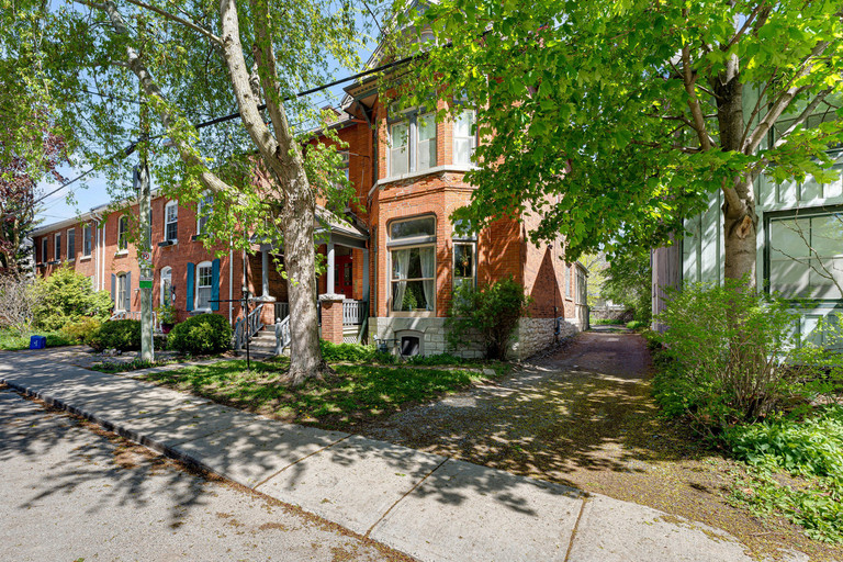 25 Colborne Street Featured Properties