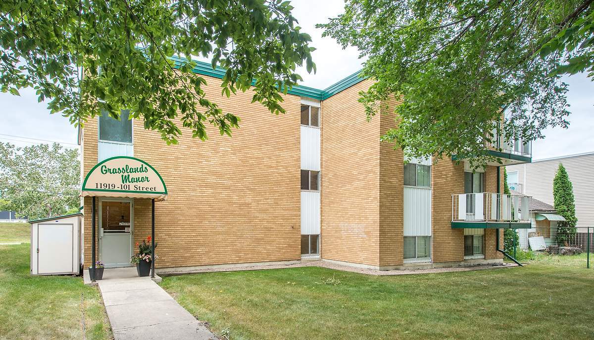 Edmonton Apartment Photos and Files Gallery RentBoard.ca Ad ID AOM.562724