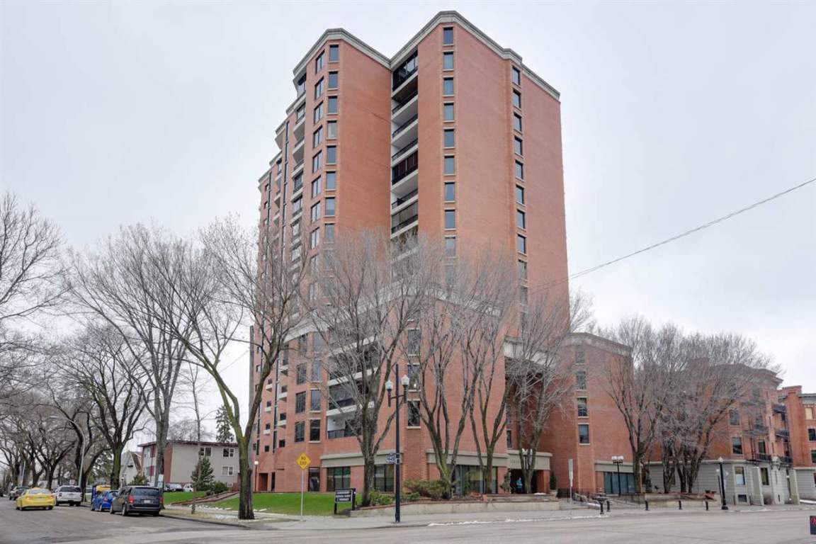 Le Marchand Tower Ayre & Oxford Professional Real Estate Management