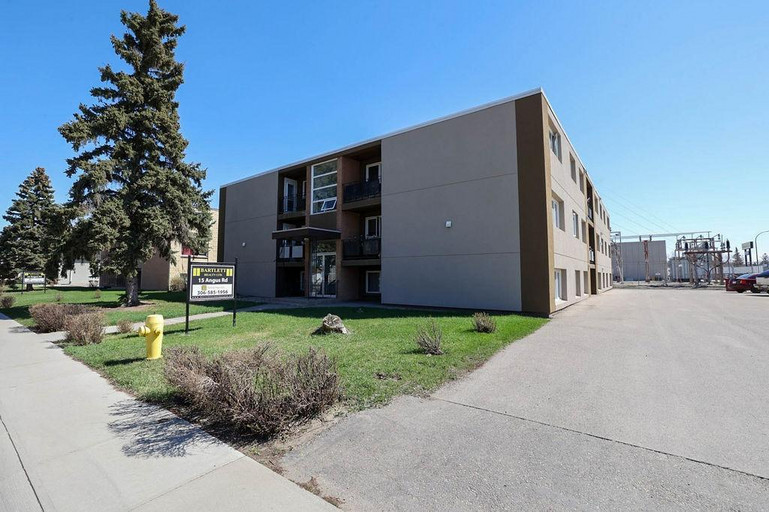 15 Angus Rd Featured Properties